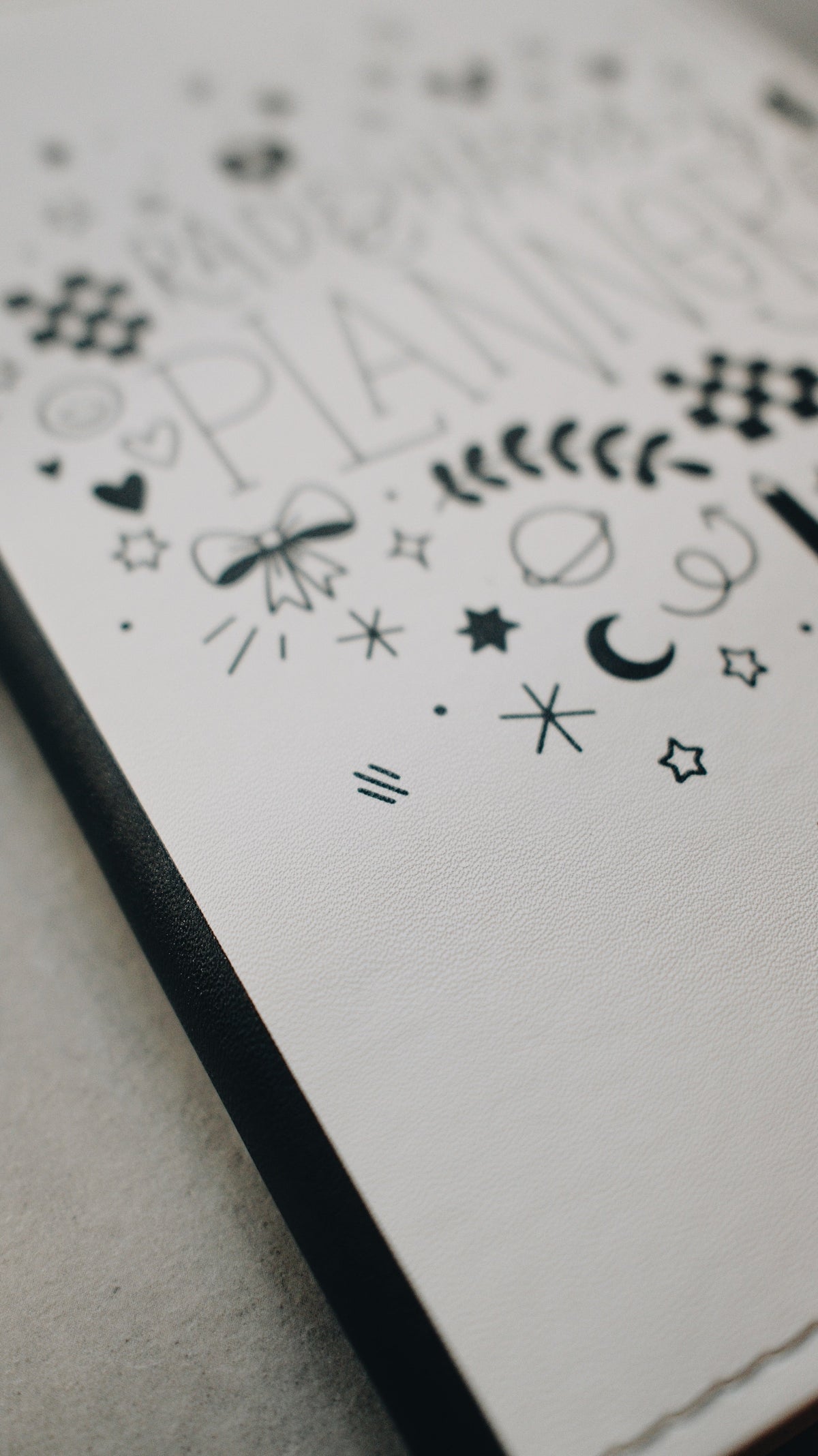 Undated 5x8 Planner - Doodle Edition
