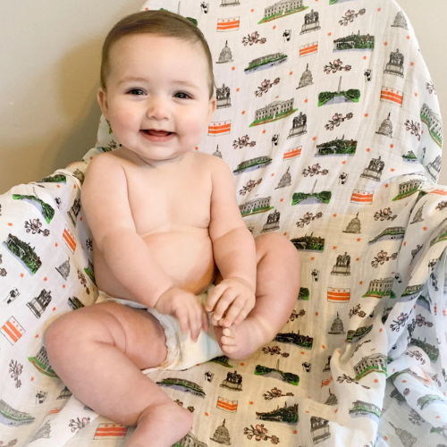 Washington D.C. Newborn Gift Set: Muslin Swaddle & Bib