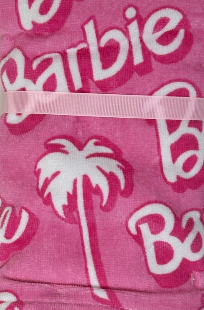 Barbie Pink & White Palm Trees hand towels