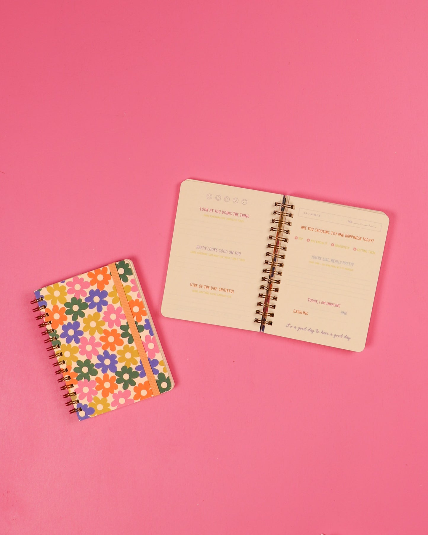 Bold Floral Mini Gratitude Journal