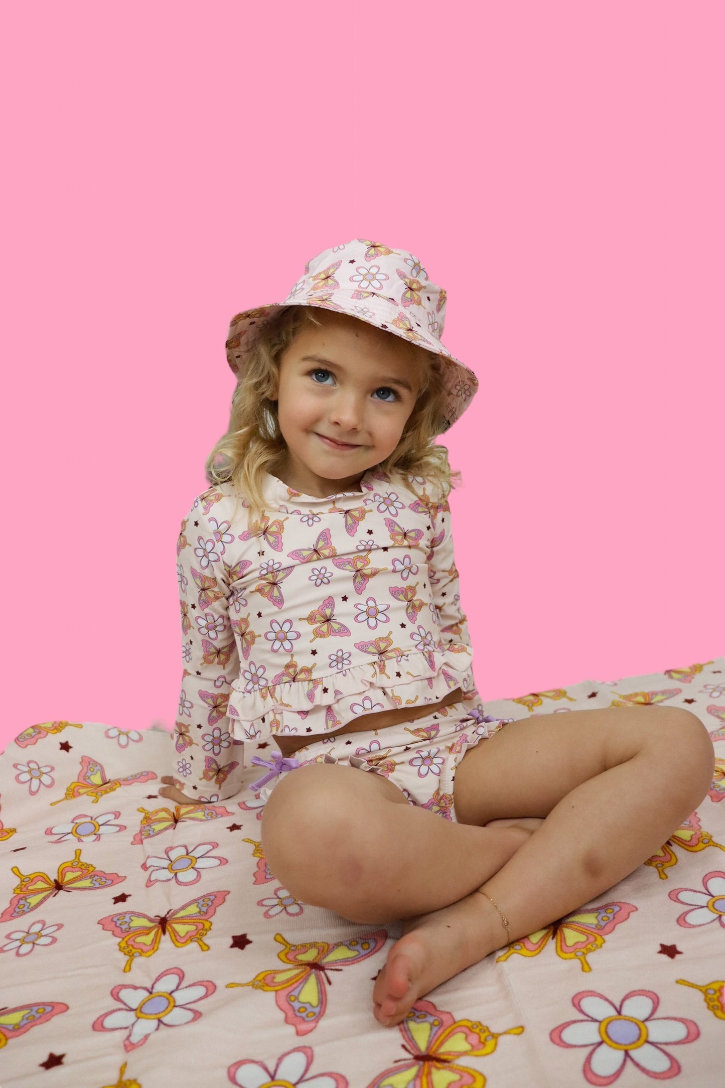 BLOSSOMIN’ BUTTERFLY DREAM 2-PIECE RASH GUARD RUFFLE SWIM SUIT