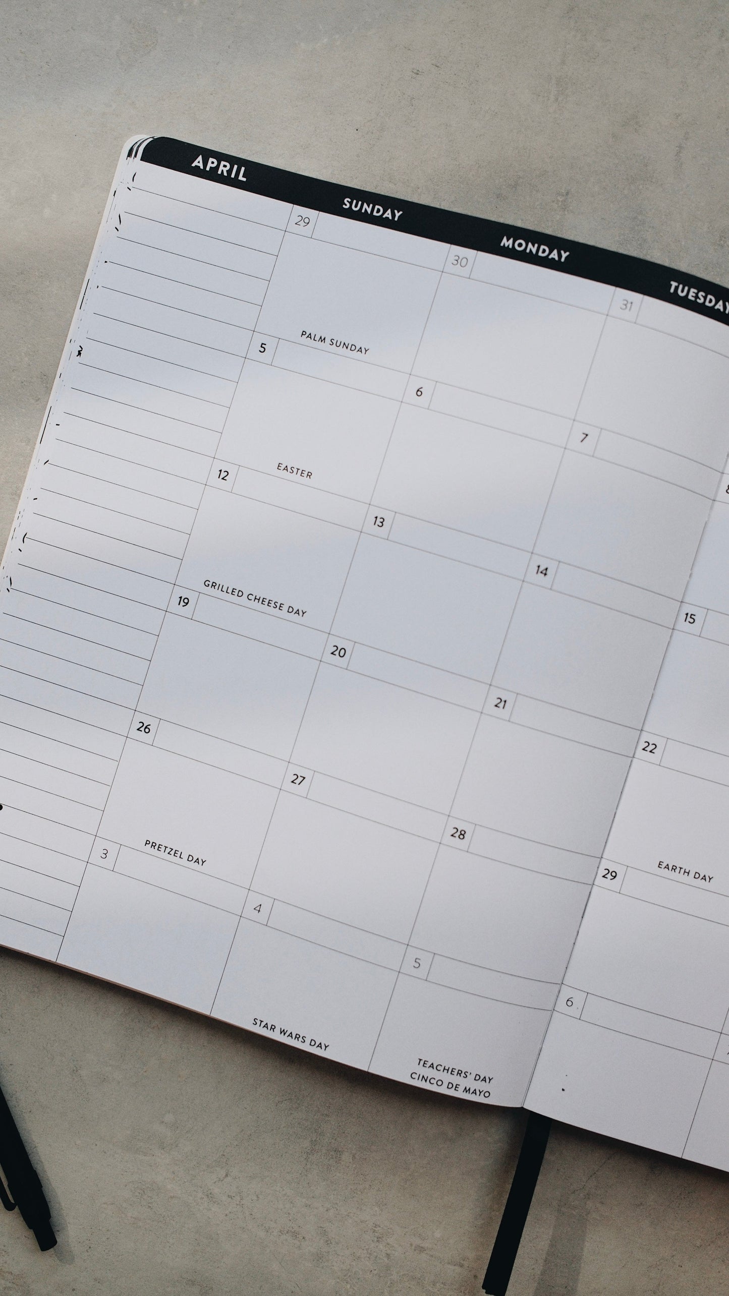 2026 Dated 8x10 Planner - Doodle Edition