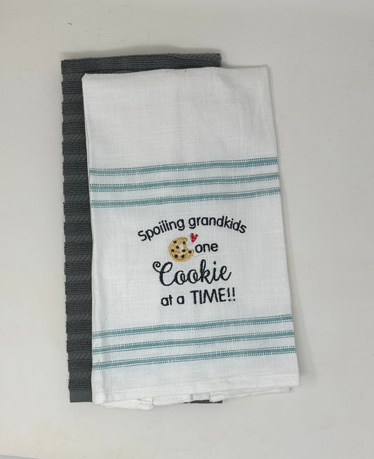 Spoiling Grandkids One Cookie at a Time Towel Bundle