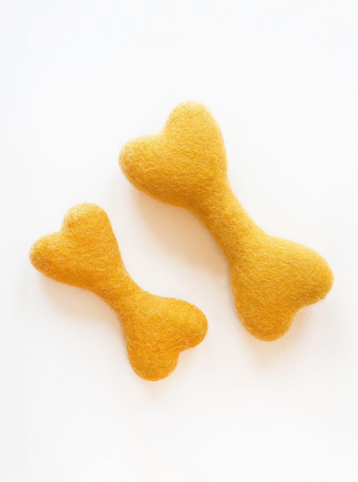 CLASSIC WOOLBONE DOG TOY