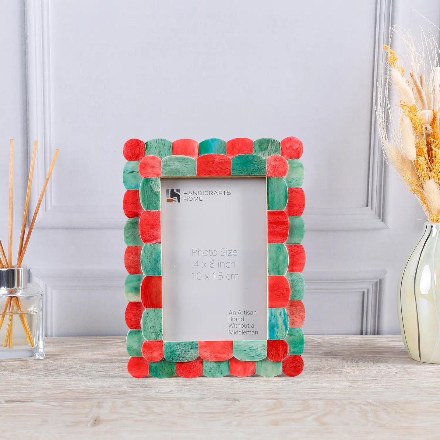 Picture Frame Scalloped Art Collection Bone Inlay Green Red 3 Sizes