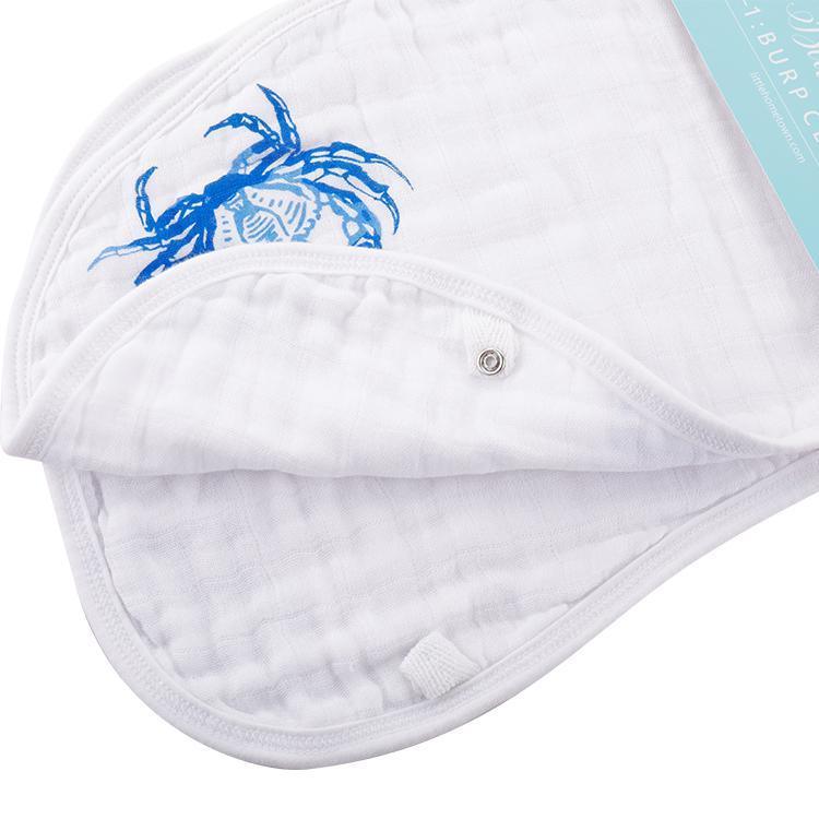 Blue Crab Newborn Gift Set: Muslin Swaddle & Bib | Organic Cotton