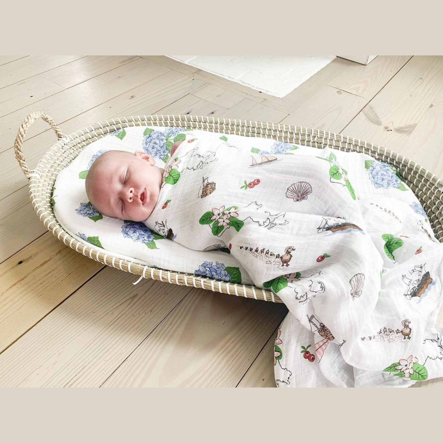 Massachusetts Floral Baby Gift Set: Muslin Swaddle & Bib