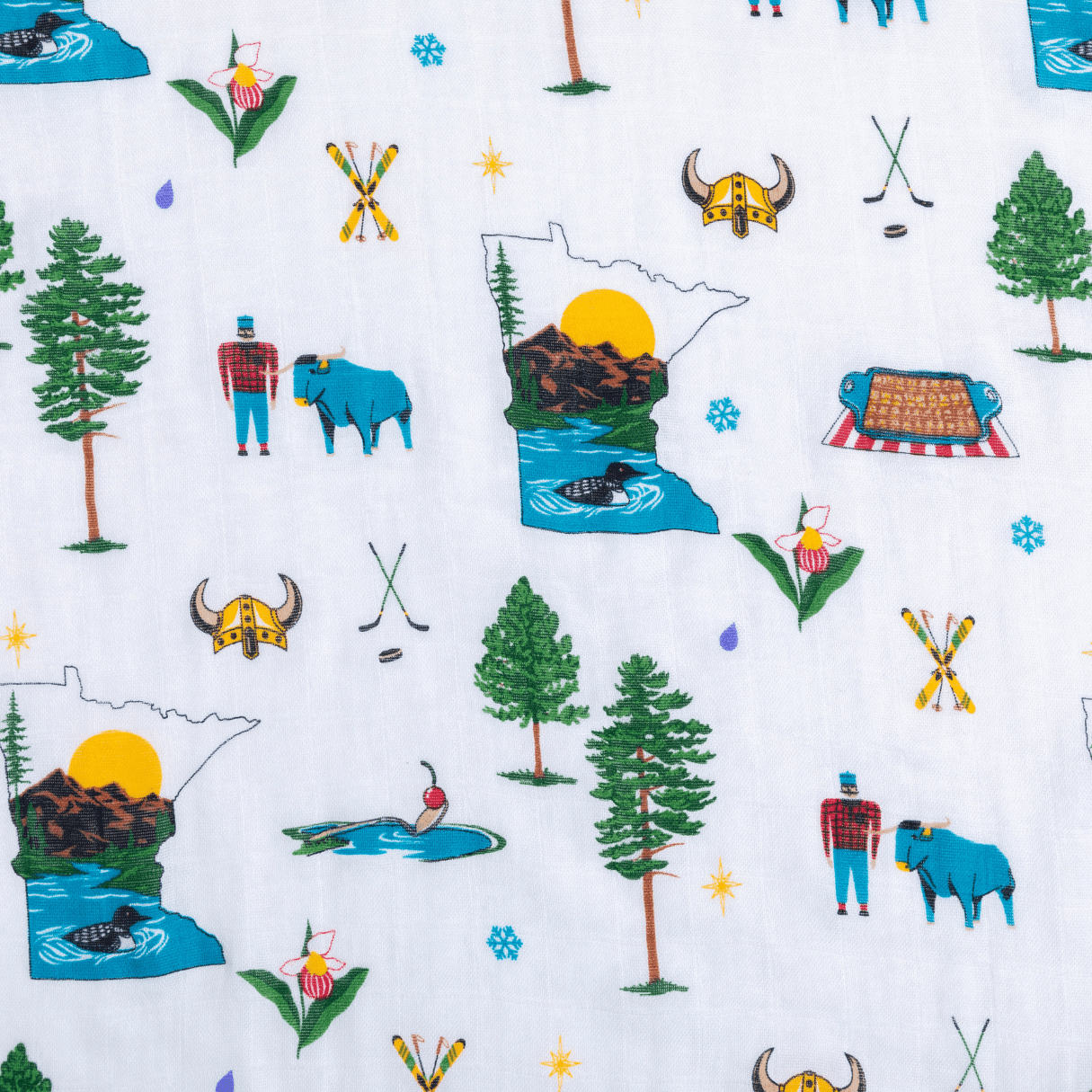 Minnesota Baby Gift Set: Muslin Swaddle & Bib | Organic Cotton