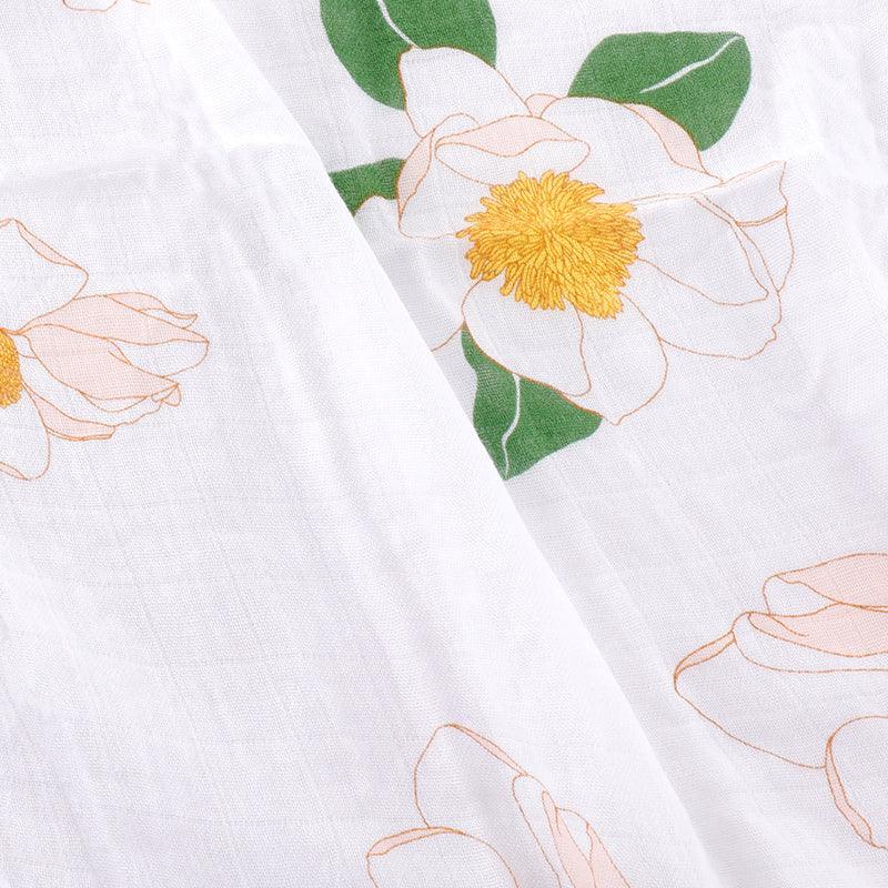 Southern Magnolia Newborn Gift Set: Muslin Swaddle & Bib