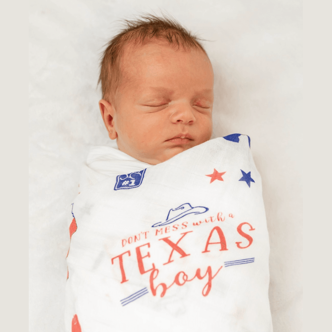 Texas Boy Gift Set: Muslin Swaddle & Bib | Organic Cotton