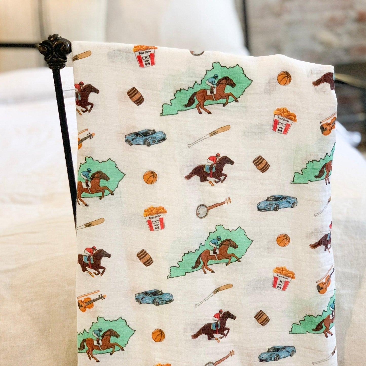 Kentucky Baby Gift Set: Muslin Swaddle & Bib | Organic Cotton