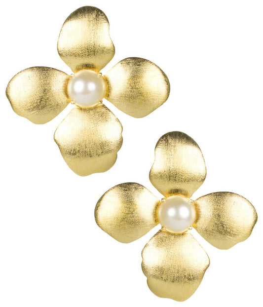 Maggie Earrings - Pearl