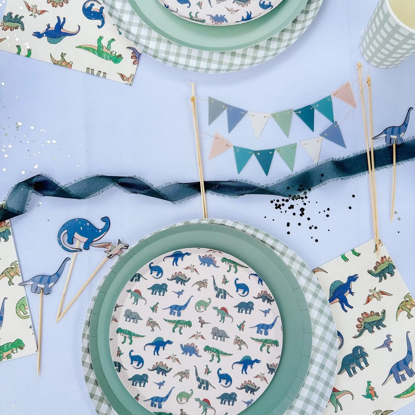 Dinosaur Pattern Paper Party Plates (12pcs)