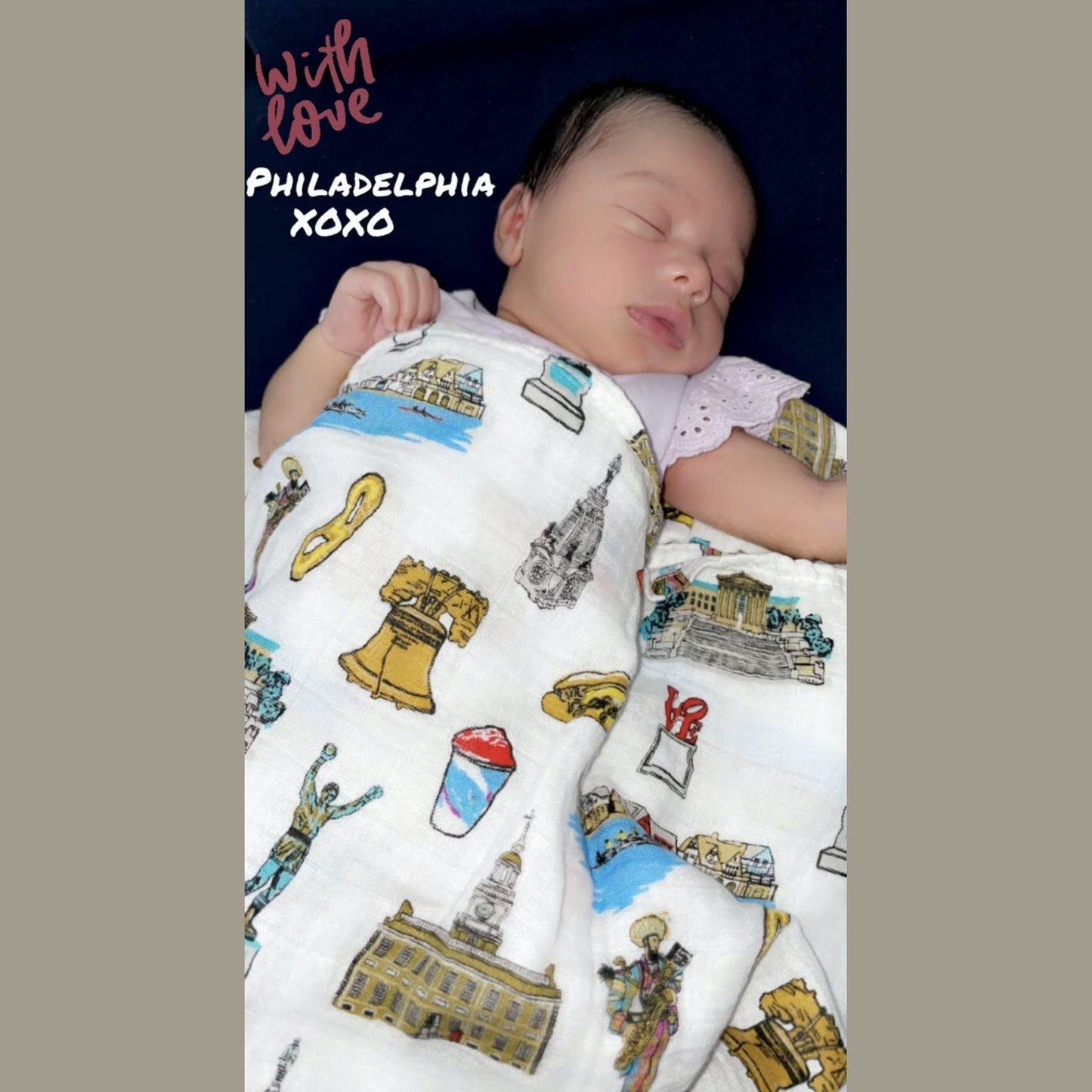 Philadelphia Baby Gift Set: Muslin Swaddle & Bib | Organic Cotton