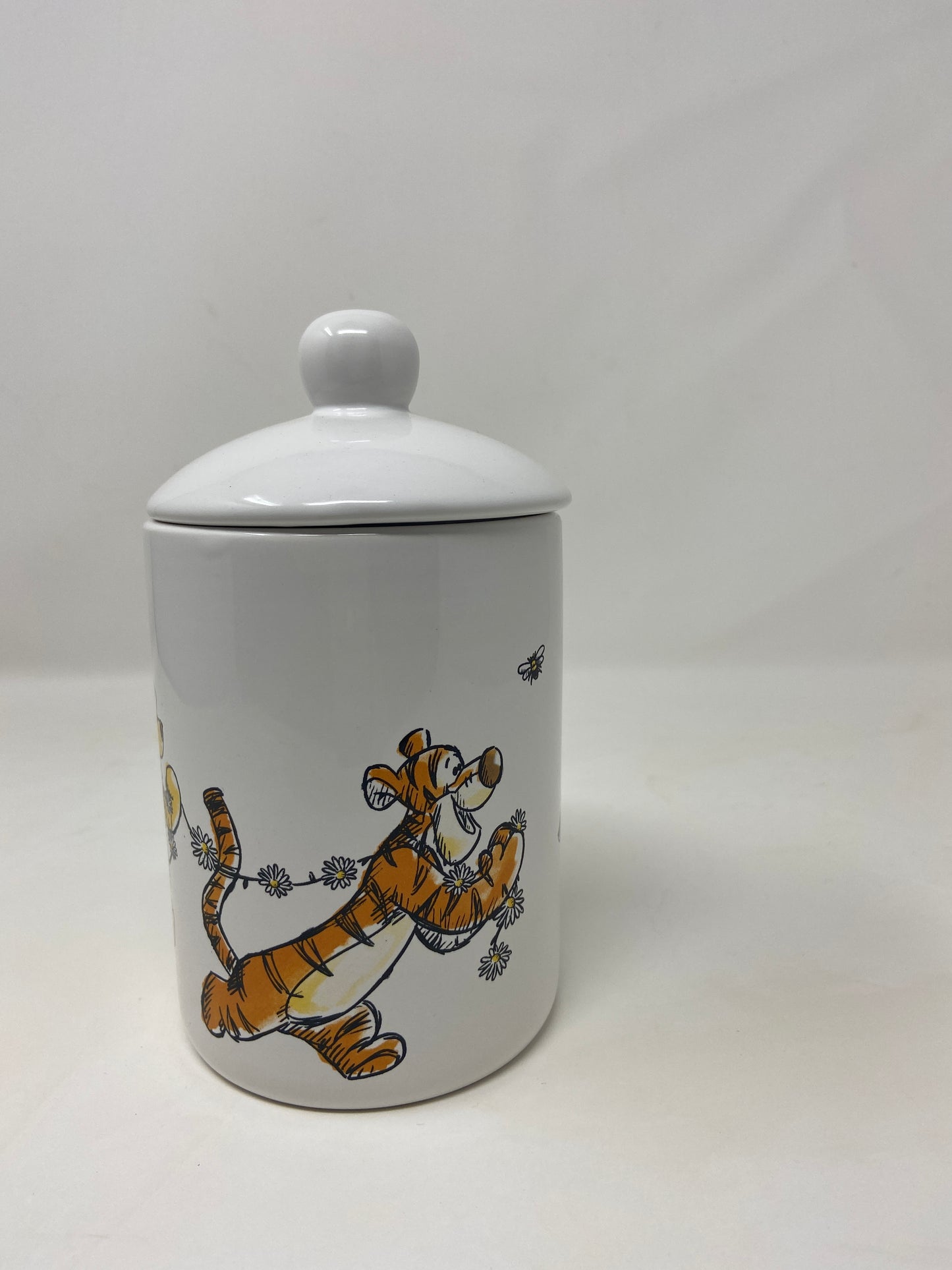 Disney Pooh & Friends Daisy Chain Small Storage Jar & Lid